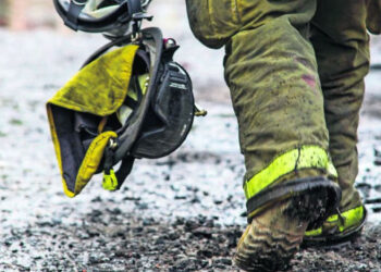 Se incendia bodega de sustancias químicas en Culiacán; no hay personas lesionadas