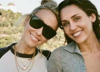 Mamá de Miley Cyrus se casa el exnovio de su hija ¿traición familiar?