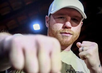 ‘Canelo’ Álvarez expondrá títulos supermedianos ante el invicto Jaime Munguía
