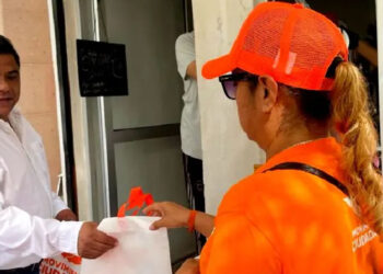 Padre de Debanhi Escobar sigue con campaña para ser diputado federal