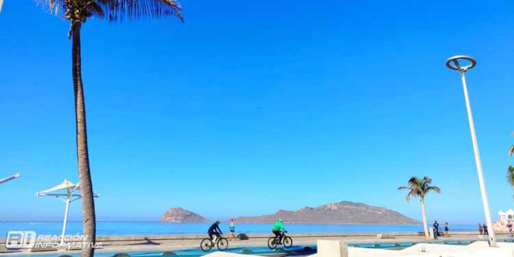 Cielos despejados y ambiente soleado se esperan hoy viernes para Mazatlán