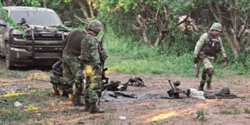 Matan a cuatro militares en emboscada con minas y drones en Tepalcatepec