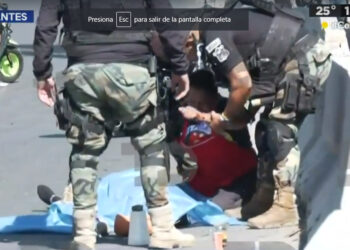 Asaltaban trasporte público y se llevan plomoterapia