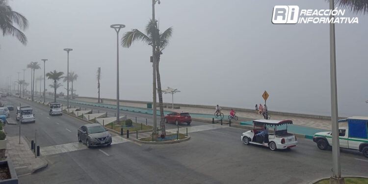 Se registra bastante neblina este Viernes Santo en Mazatlán