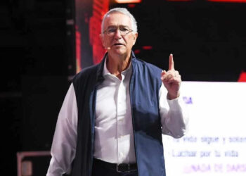 Salinas Pliego dice que, como el Poder Judicial, no se doblará ante presión del gobierno de AMLO