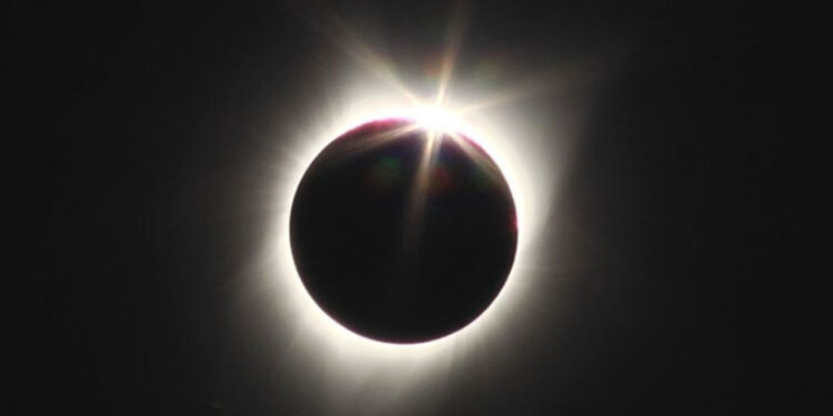 Eclipse Solar 2024: esto es lo que recomienda la NASA para ver el fenómeno astronómico de forma segura