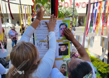 Con “Árbol de la Esperanza”, madres buscadoras exigen resultados al Gobierno en Culiacán