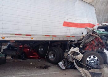 Accidente en la carretera Durango-Mazatlán provoca cierre temporal de la circulación