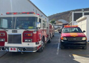Incendio en Industria genera movilización de Bomberos; no hay lesionados