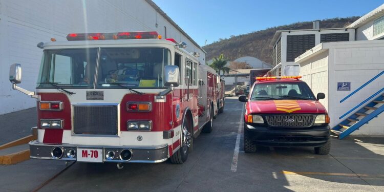 Incendio en Industria genera movilización de Bomberos; no hay lesionados