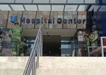 Hombres armados irrumpen en hospital privado en Cuernavaca y asesinan a paciente
