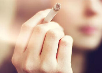 El cigarrillo puede aumentar la grasa visceral aunque una persona parezca delgada