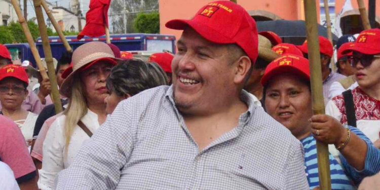Detienen por uso ilícito de atribuciones a Armando Mera, alcalde con licencia y candidato del PT a diputado local en Hidalgo
