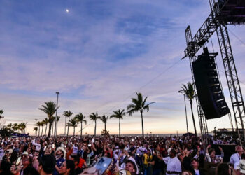 El Eclipse total de sol le regala un día histórico a Mazatlán