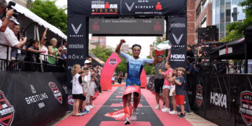 ¡Orgullo Mexicano! Tomás Rodríguez logra histórico primer lugar en competencia de Ironman, en Texas