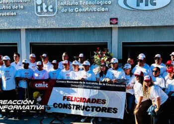Con caminata y misa, CMIC Sinaloa Centro celebra el Día del Constructor