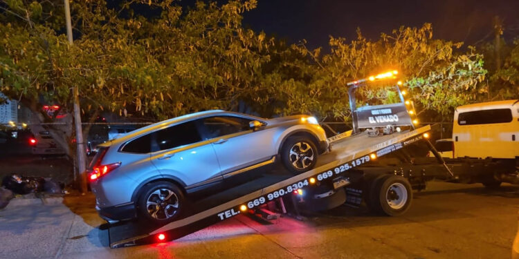 Recuperan 2 unidades que habían sido robadas en Jalisco y Veracruz