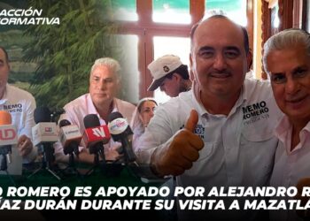 Memo Romero es apoyado por Alejandro Rojas Díaz Durán durante su visita a Mazatlán