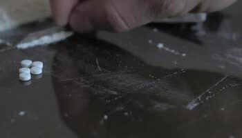 Descubren laboratorio de sustancias químicas en Los Mayos, Culiacán