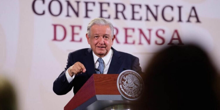 “No hay más violencia, sino más homicidios”: AMLO justifica alza en asesinatos con la baja en delitos como el robo y el secuestro