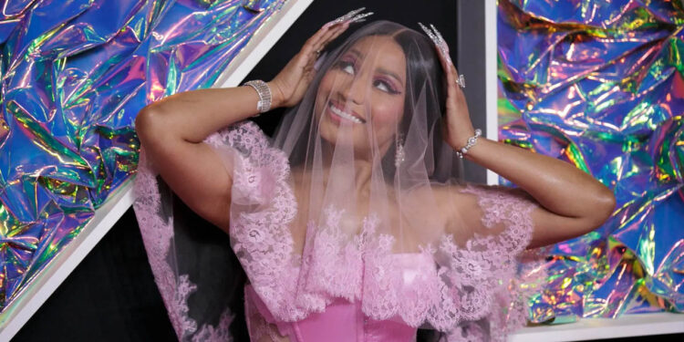 Nicki Minaj fue detenida en el aeropuerto de Ámsterdam por supuesta posesión de drogas