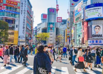 Alrededor de 68 mil ancianos en Japón podrían morir solos en sus hogares este año