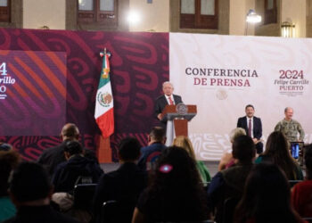 AMLO y Batres arremeten contra Ceci Flores por el hallazgo de un presunto crematorio clandestino: “Trafica con el dolor humano”