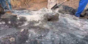 Investigan hallazgo de fosas clandestinas y un crematorio en CDMX