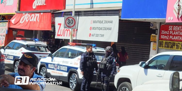 PM detiene a tres mujeres por robo en una tienda de ropa en Culiacán