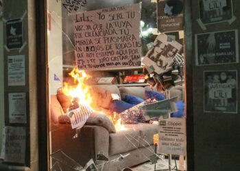 Tienda Coppel de Durango es incendiada como protesta por muerte de Eva Liliana