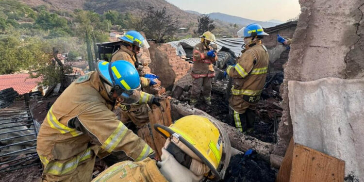 Incendio en Jalisco deja 5 muertos y 7 heridos