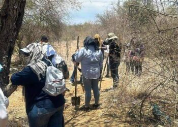 Madres Buscadoras encuentran restos humanos en Pesqueira