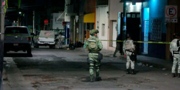 Sujetos armados asesinan a 6 personas (4 mujeres y 2 bebés) en una vecindad de León