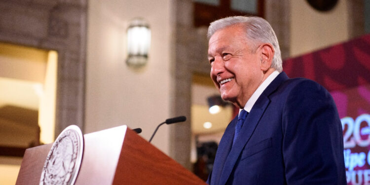 AMLO: Con mayoría calificada en el Congreso, ‘ahora sí va a ser posible’ aprobar reformas constitucionales