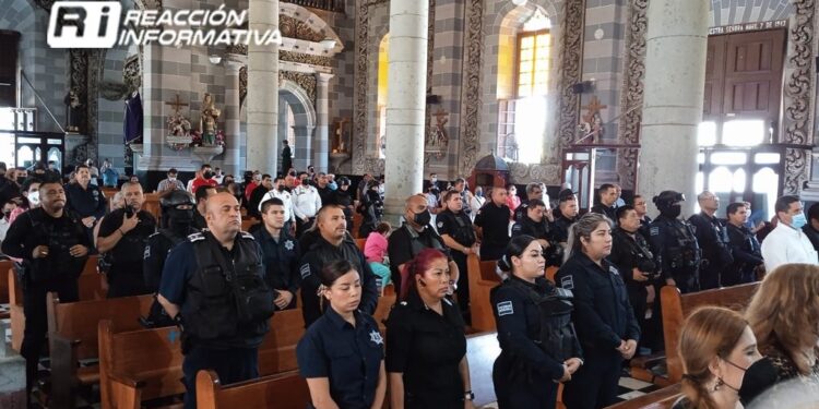 Policías de Mazatlán Festejan su día con misa de acción de gracias