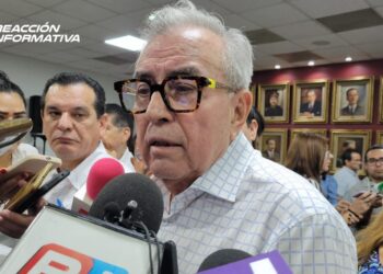 “Yo no puedo negociar, yo soy solo el gobernador” Rocha Moya, ante conflictos de la UAS