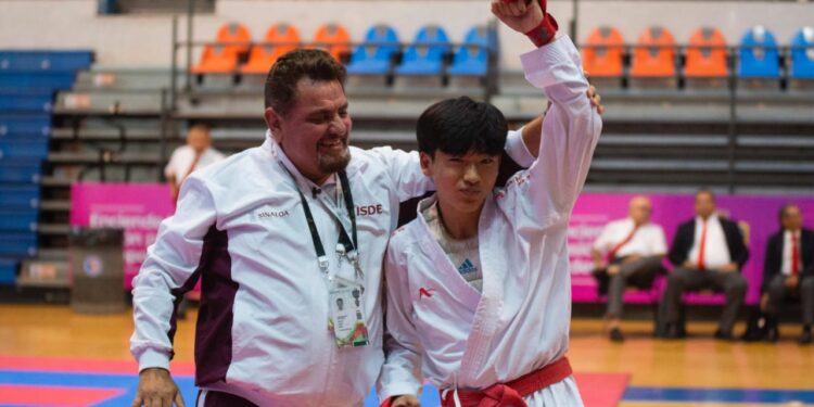 Se baña en oro, Kaito Yoshii, en los Nacionales Conade de Karate