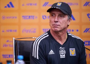 Robert Dante Siboldi no continuaría como director técnico de Tigres