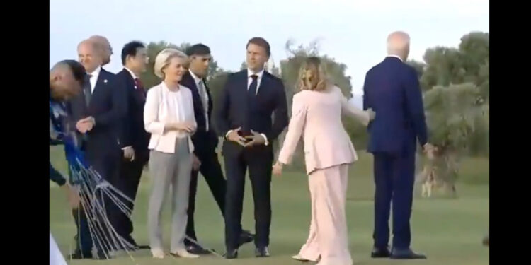 ¿Biden se desorienta? Video manipulado al centro del debate electoral