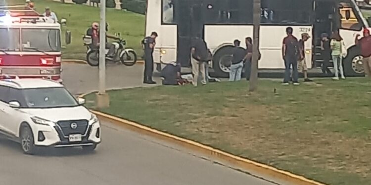 Señora cae de camión en movimiento, Secretario de Seguridad pública esclarece la situación