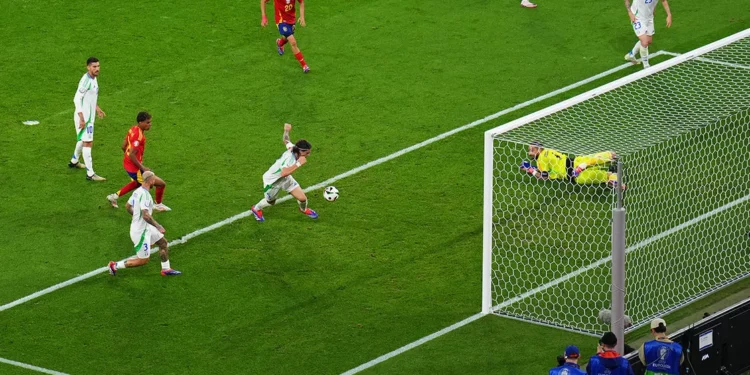Eurocopa 2024: Autogol de Italia mete a España en los Octavos e Inglaterra deja la tarea a medias