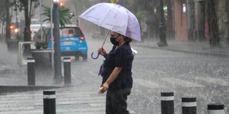 Continúa pronóstico de lluvias para Sinaloa