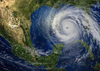 Potencial Ciclón Tropical se convertirá en las próximas horas en Tormenta Tropical Alberto; amenaza costas mexicanas
