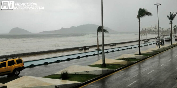 Hay condiciones de lluvia leve a moderada el día de hoy miércoles para Mazatlán