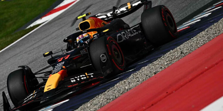 Checo Pérez largará octavo en el Gran Premio de Austria