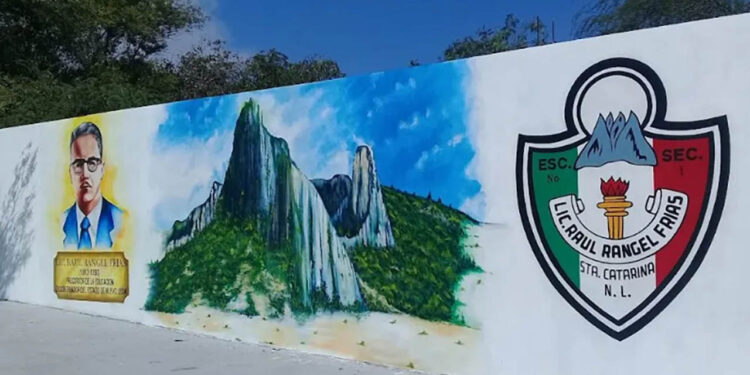 Alumno de secundaria resulta herido por proyectil de arma de fuego en NL