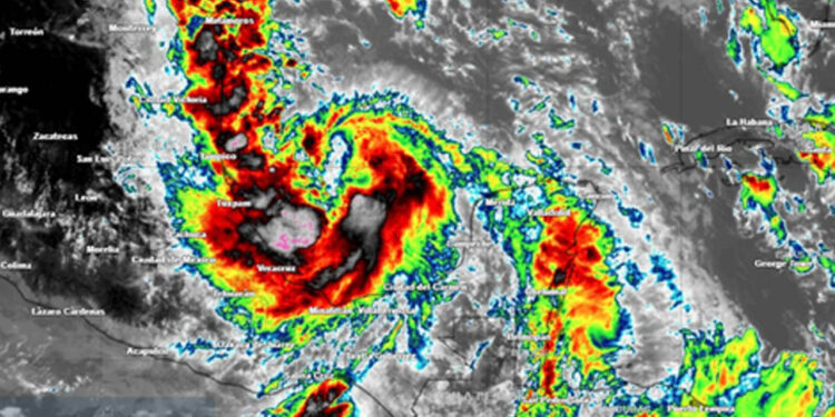 ‘Alberto’ se degrada a depresión tropical; sigue su avance en México