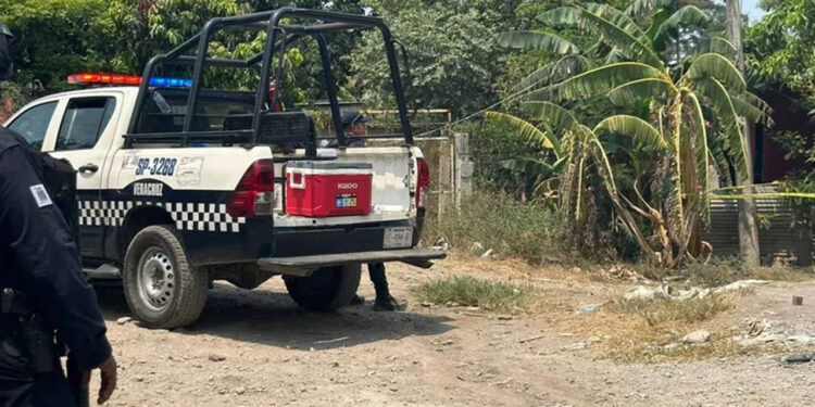 Marino Asesina a Mujer con Arma Blanca en Veracruz; Sería su Expareja