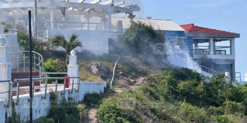 Se incendia Restaurante La Marea en Mazatlán Sinaloa; hay dos lesionados