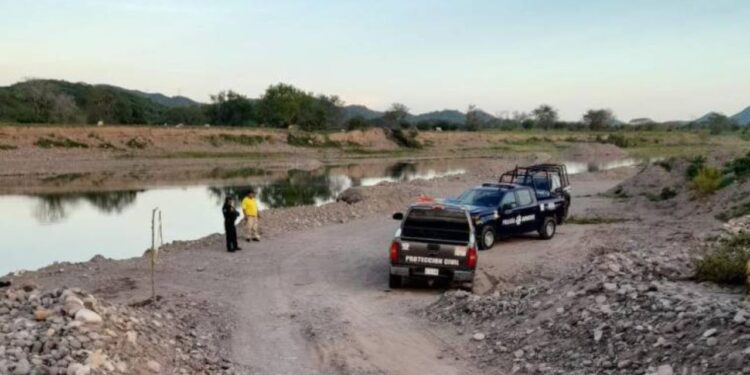 Mazatleco muere ahogado en el río Baluarte, El Rosario